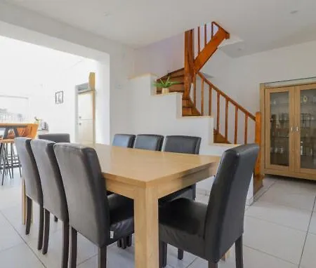 Chez Lulu Maison 4 Сasa de vacaciones